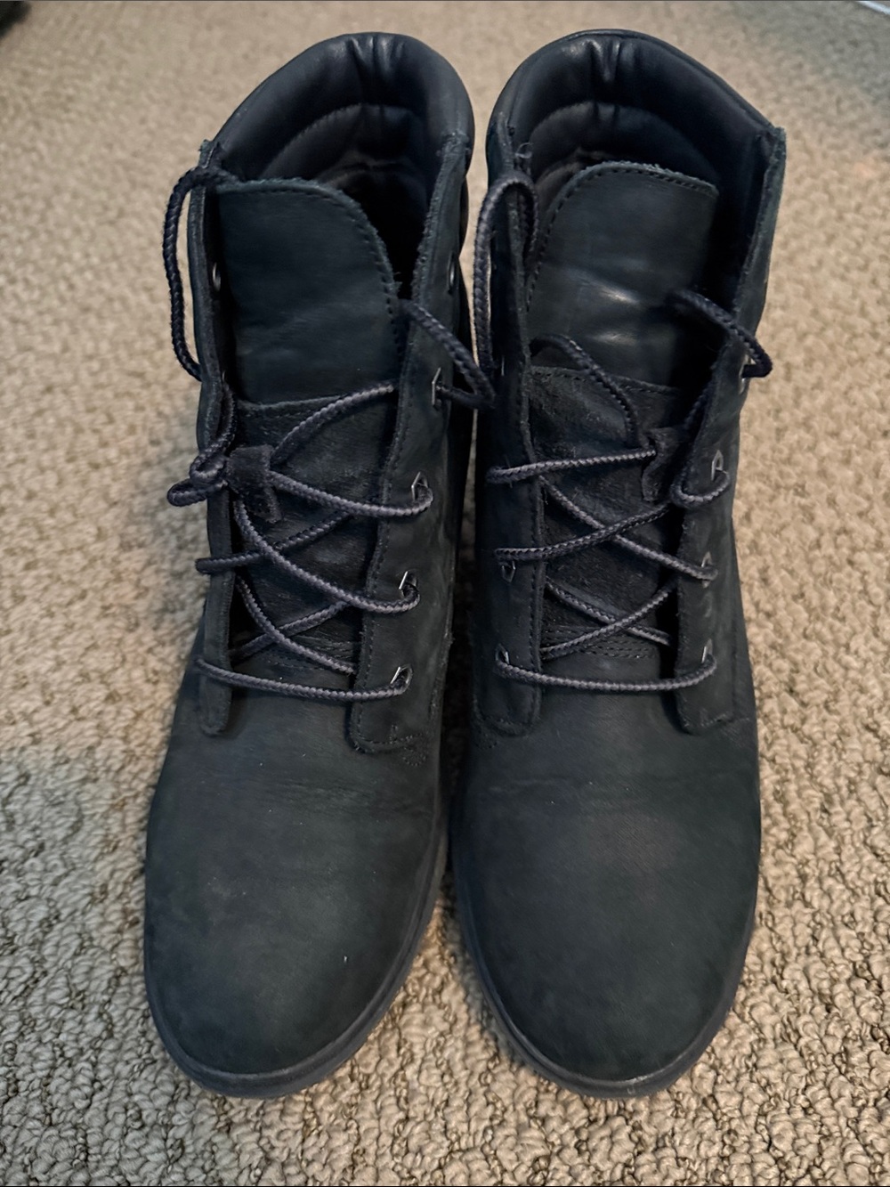 Timberland Black Women's Lace-Up Ankle Boots